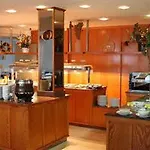 Hotel La Nina 3*