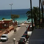 La Nina 3*
