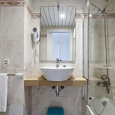 La Nina Otel 3*