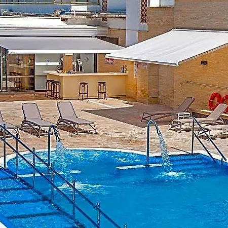 Hotel La Nina 3*