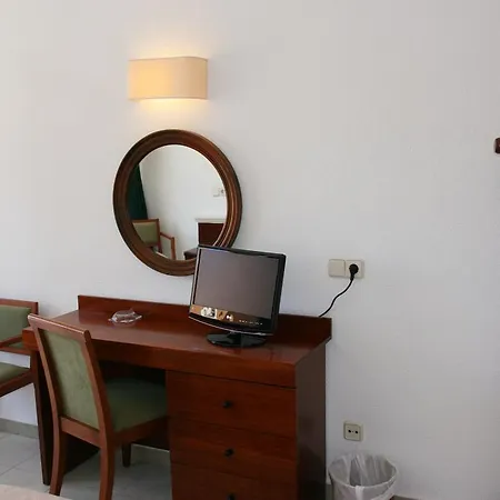 Otel La Nina 3*